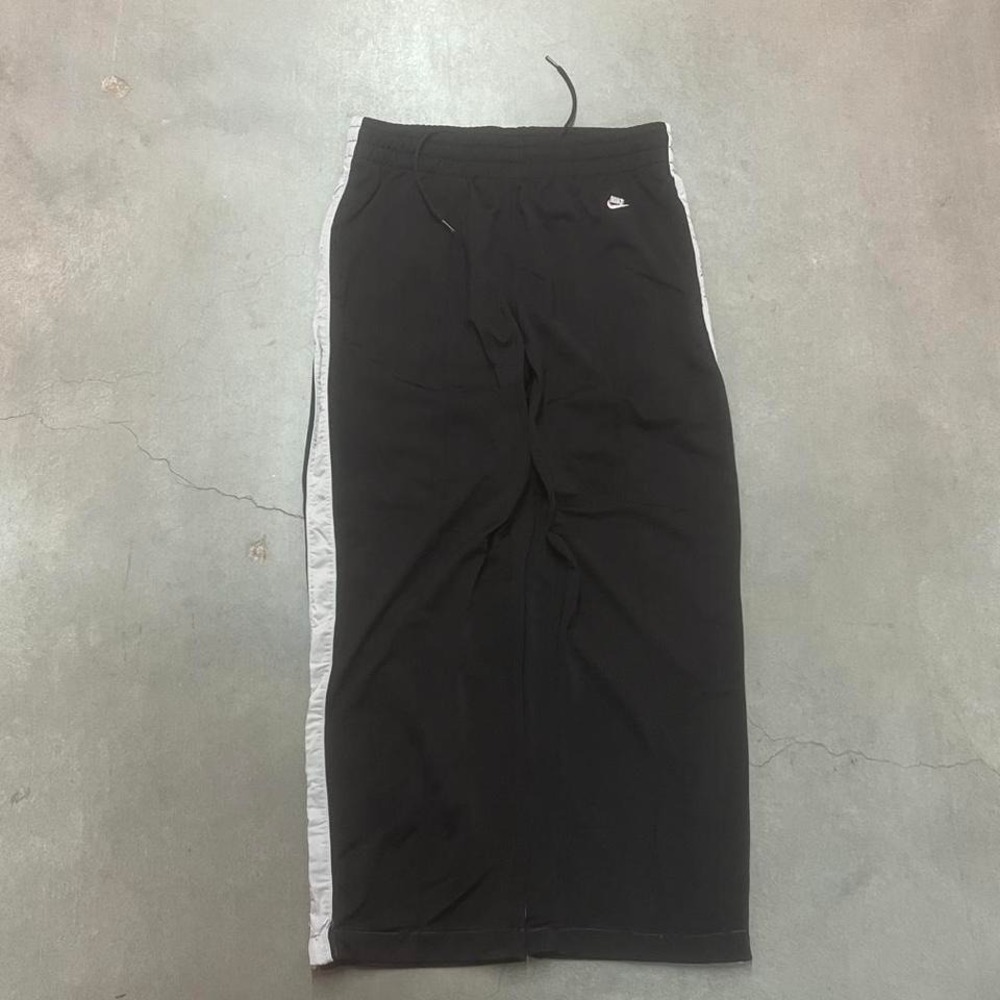 Y2K Nike men's black pleated track pants loose baggy open leg silver tag M